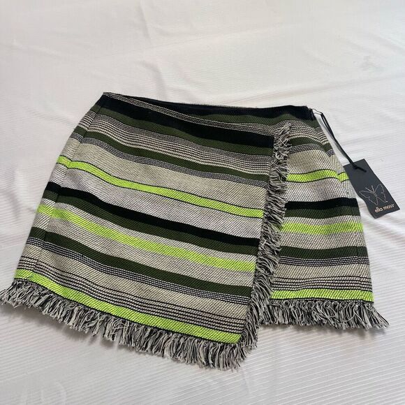 NWT Ella Moss Blanket Skirt Size Small New - Picture 1 of 7
